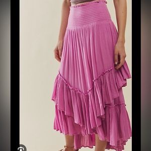 Free People The Convertible Skirt, Size Medium. Magenta color